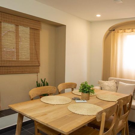 Paradiso Apartments Ораниестад Екстериор снимка
